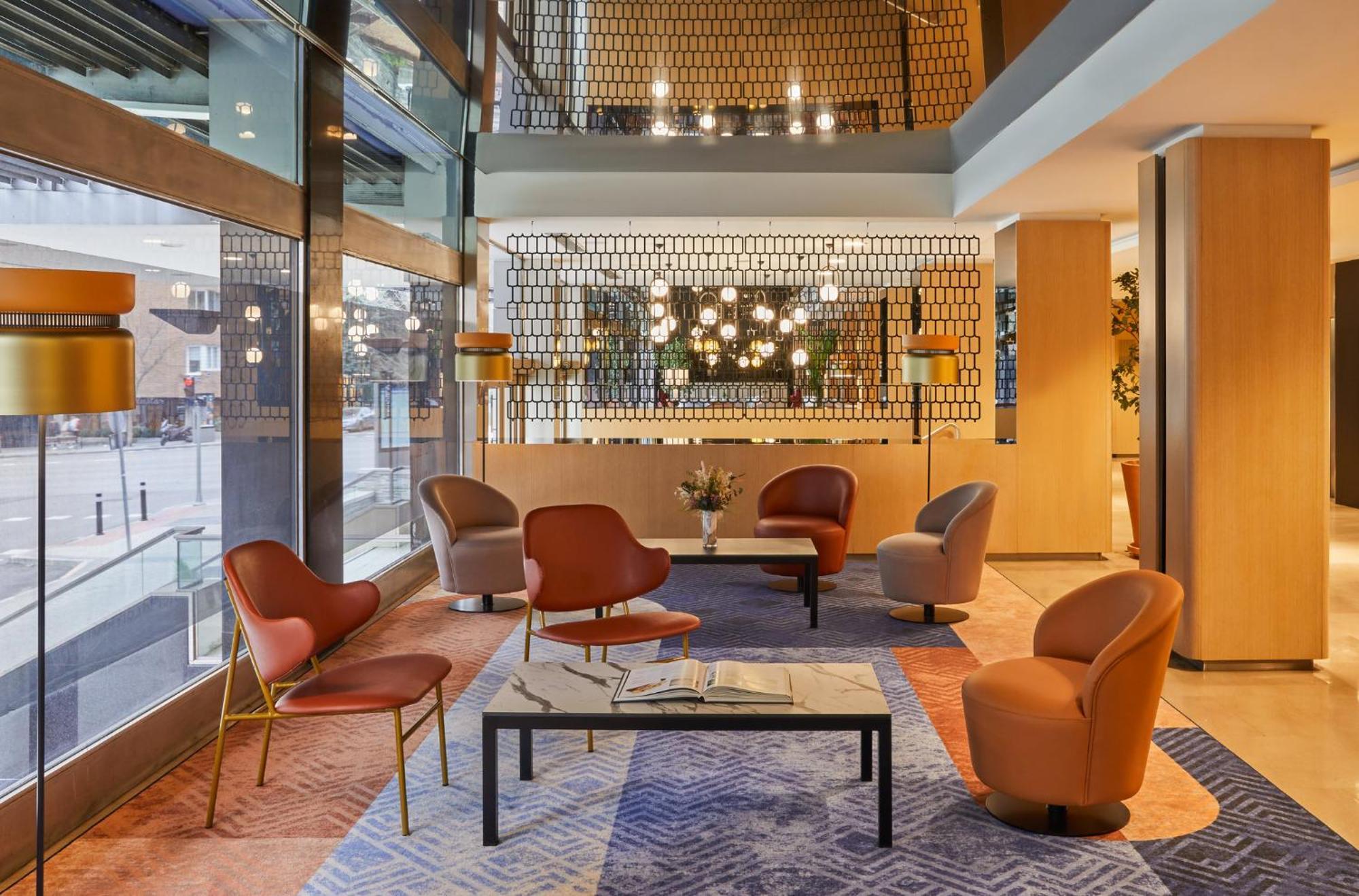 Hotel Crowne Plaza Madrid - Centre Retiro By Ihg Extérieur photo