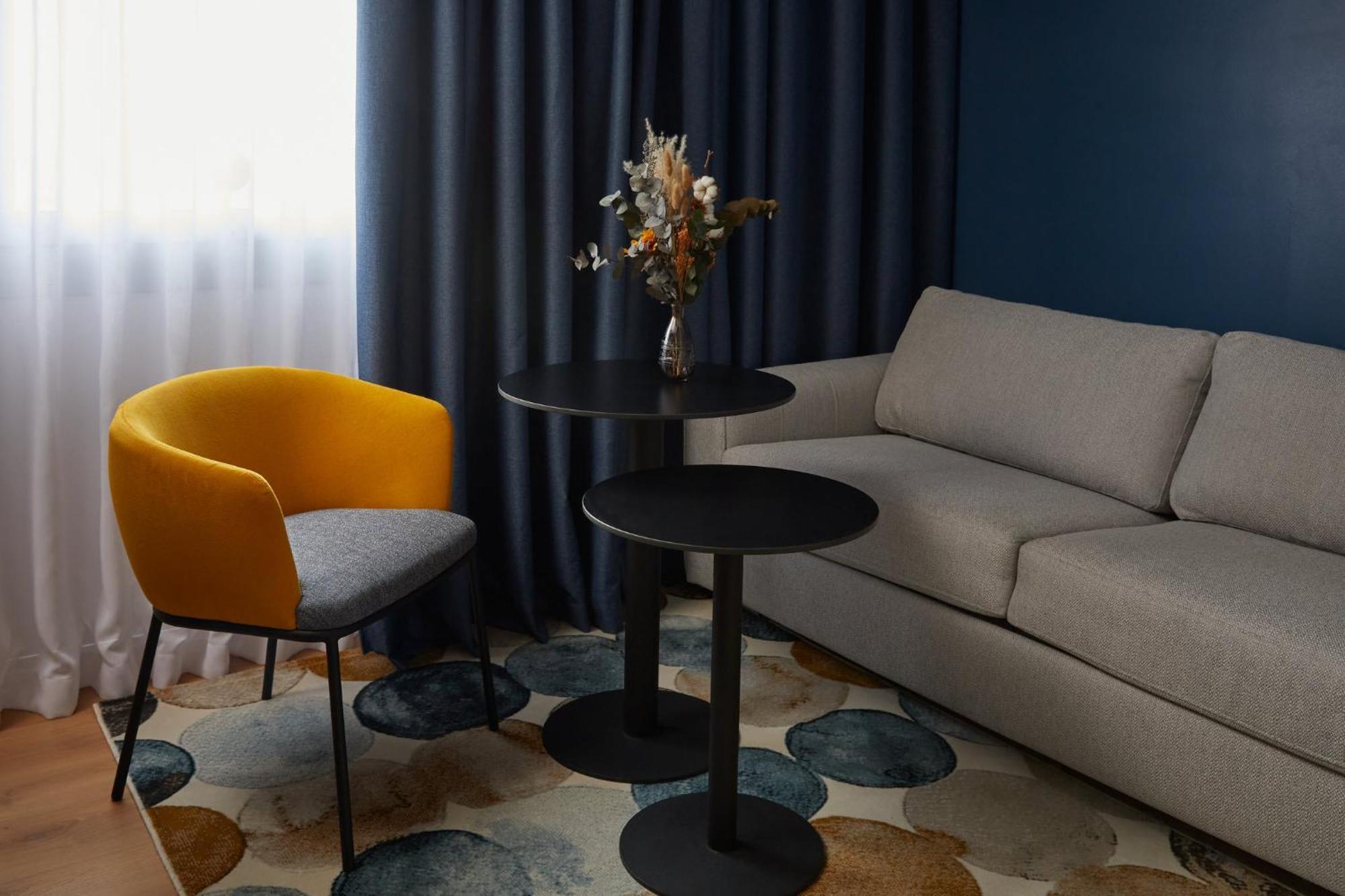 Hotel Crowne Plaza Madrid - Centre Retiro By Ihg Extérieur photo