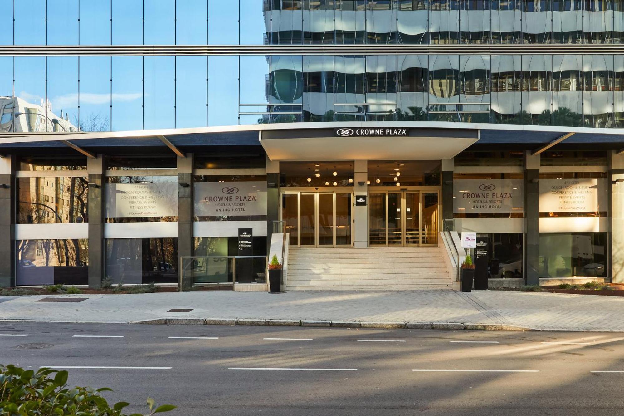 Hotel Crowne Plaza Madrid - Centre Retiro By Ihg Extérieur photo